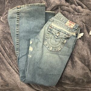 Women’s destroyed True religion jeans